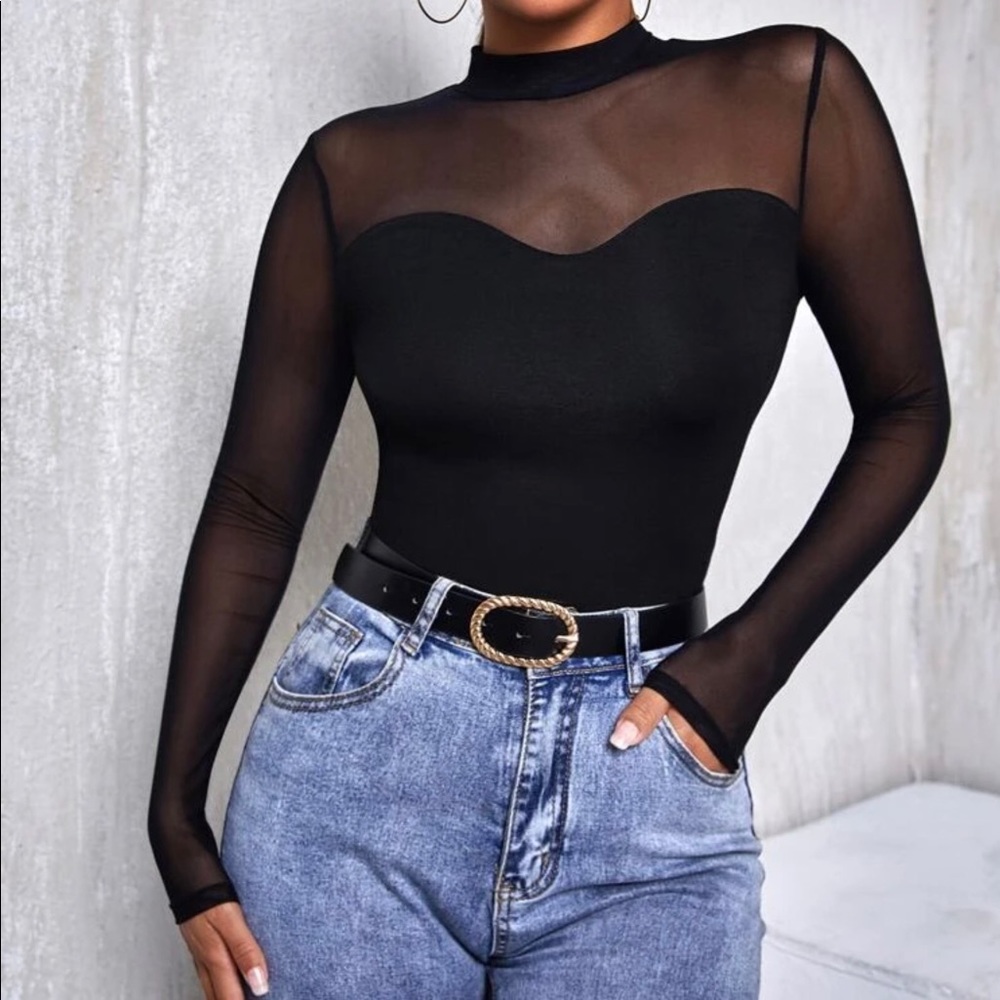 Mesh tee